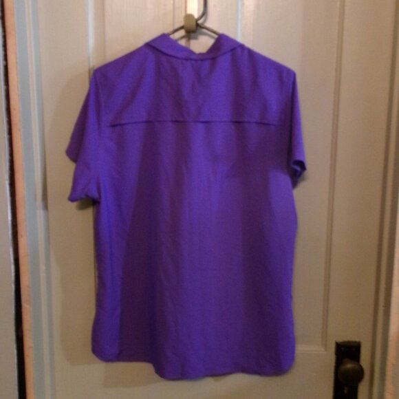 Brand New with Tags Purple Cabela's Snap Down Women's XL Top - Picture 5 of 5